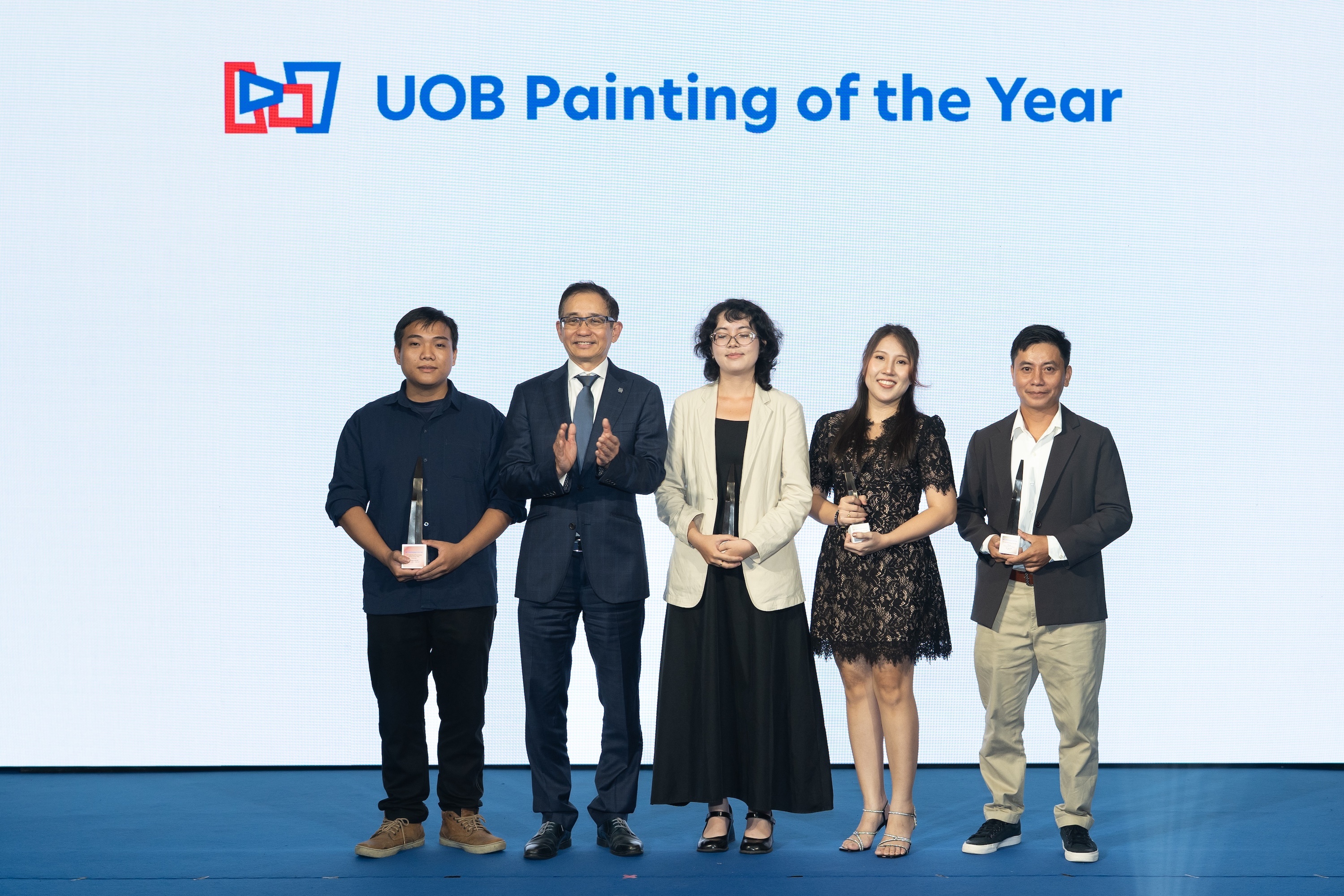 Ng&acirc;n h&agrave;ng UOB ảnh 12