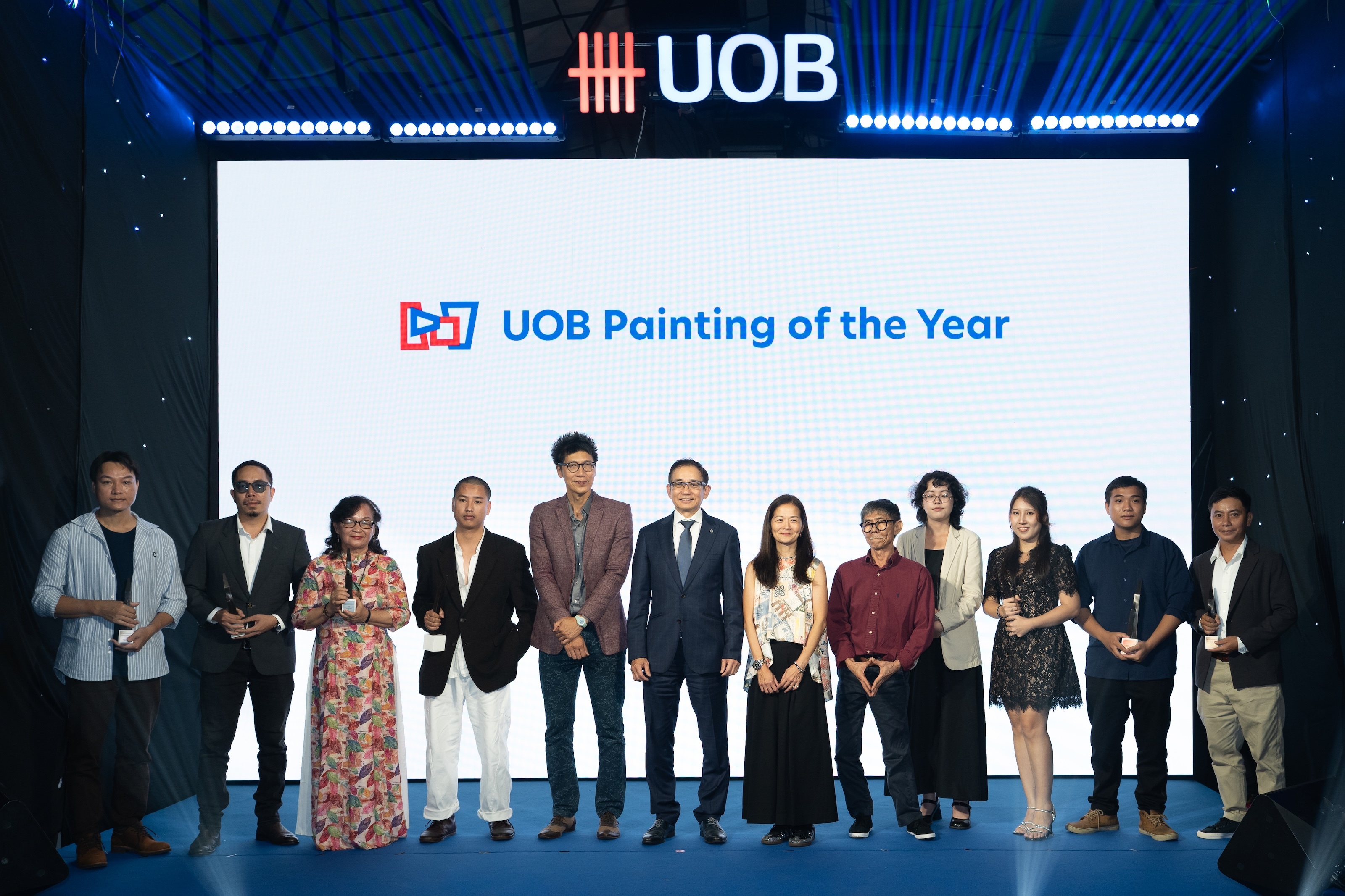 Ng&acirc;n h&agrave;ng UOB ảnh 2