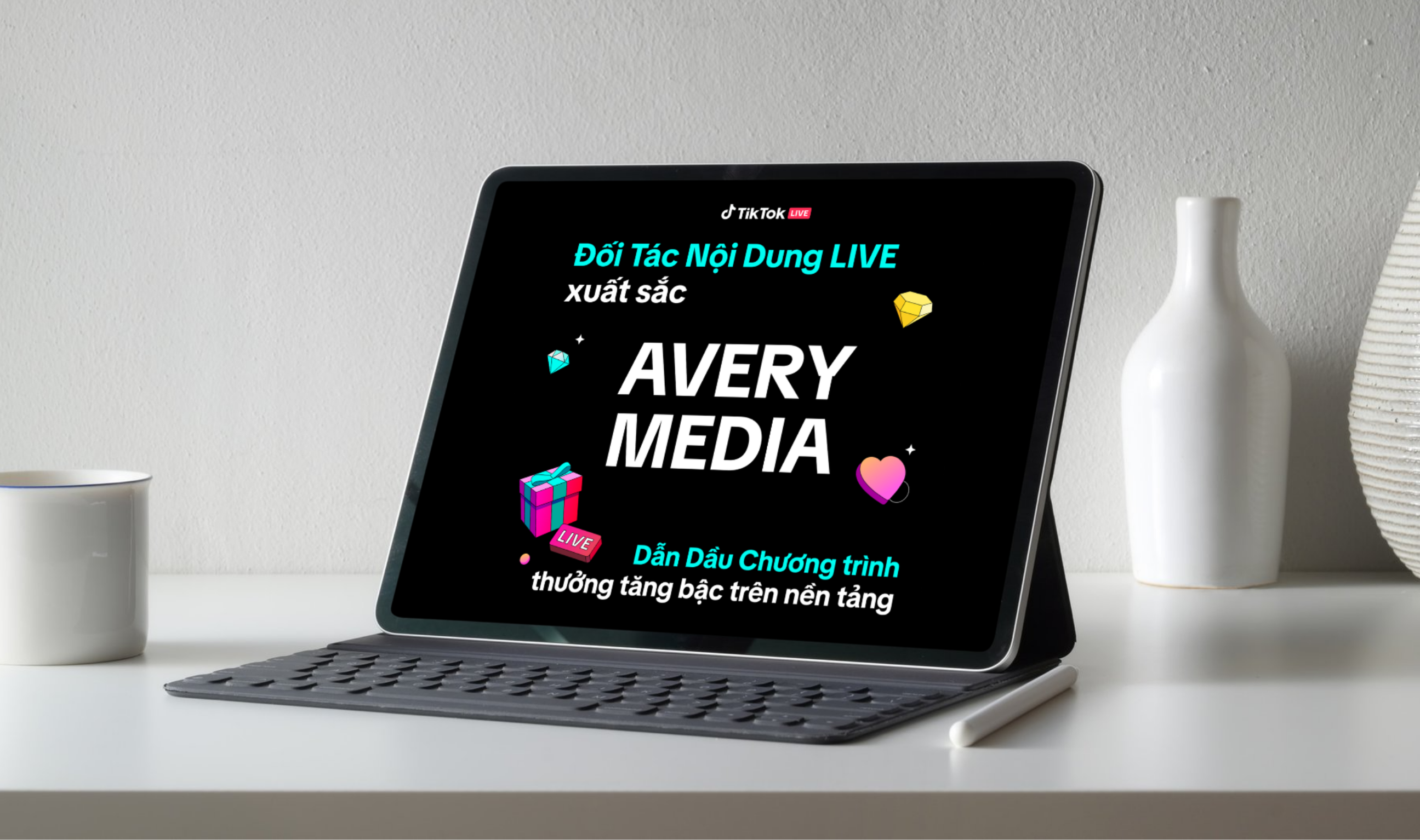 Avery Media ảnh 1