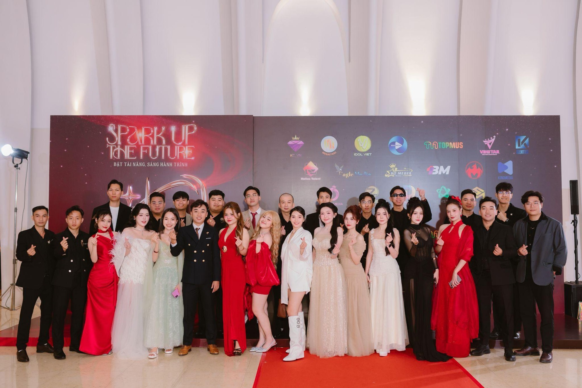TopMus Entertainment ảnh 1