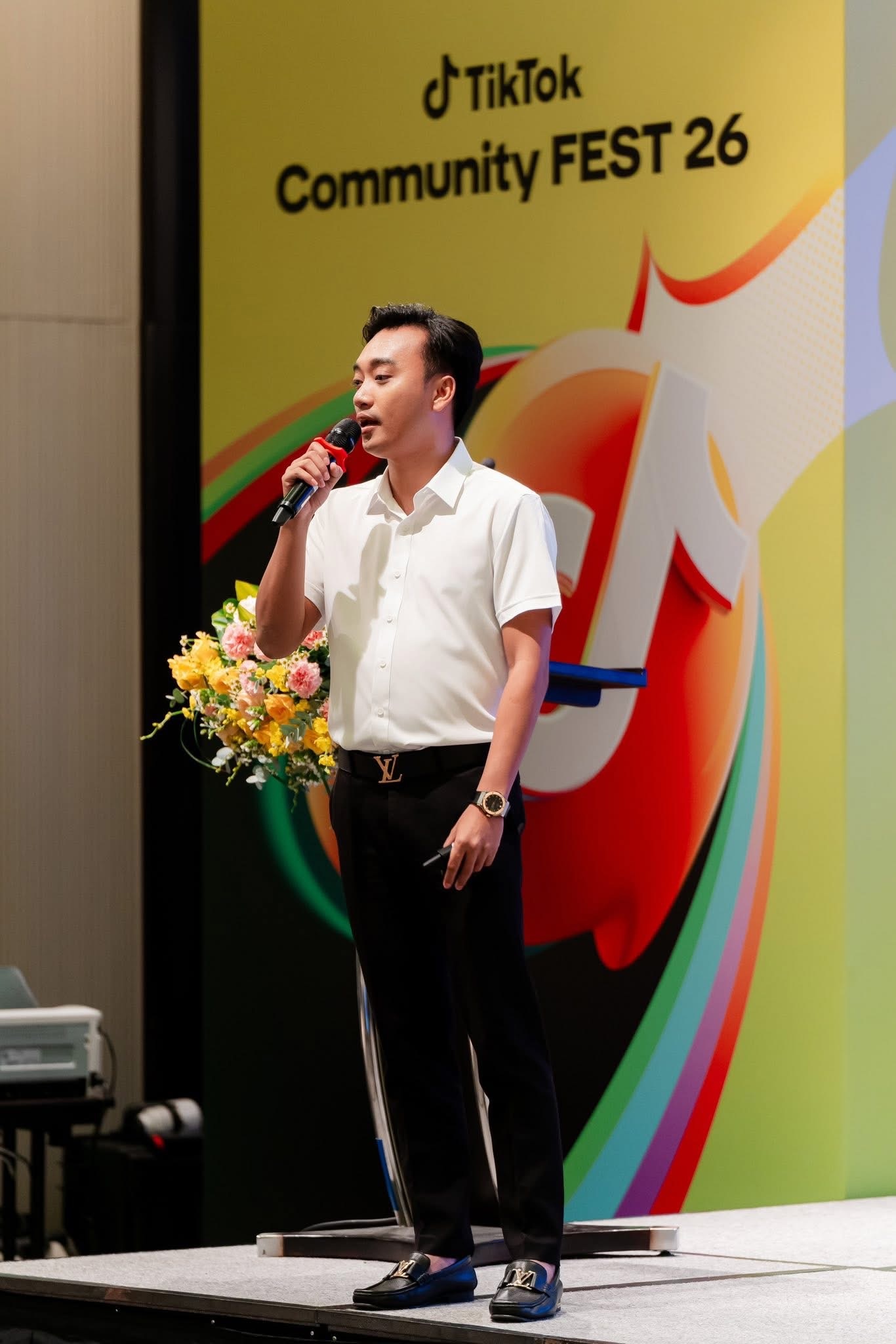 TopMus Entertainment ảnh 3