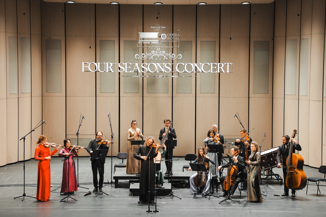 Four Seasons with Love ảnh 1