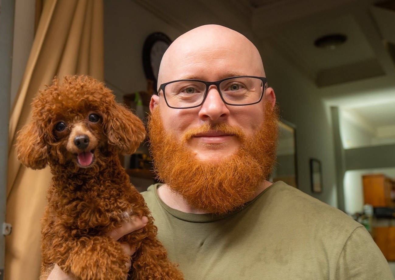 Nguoi ngoai quoc o TP.HCM nhan gui que nha: 'Con nho mon an me nau' hinh anh