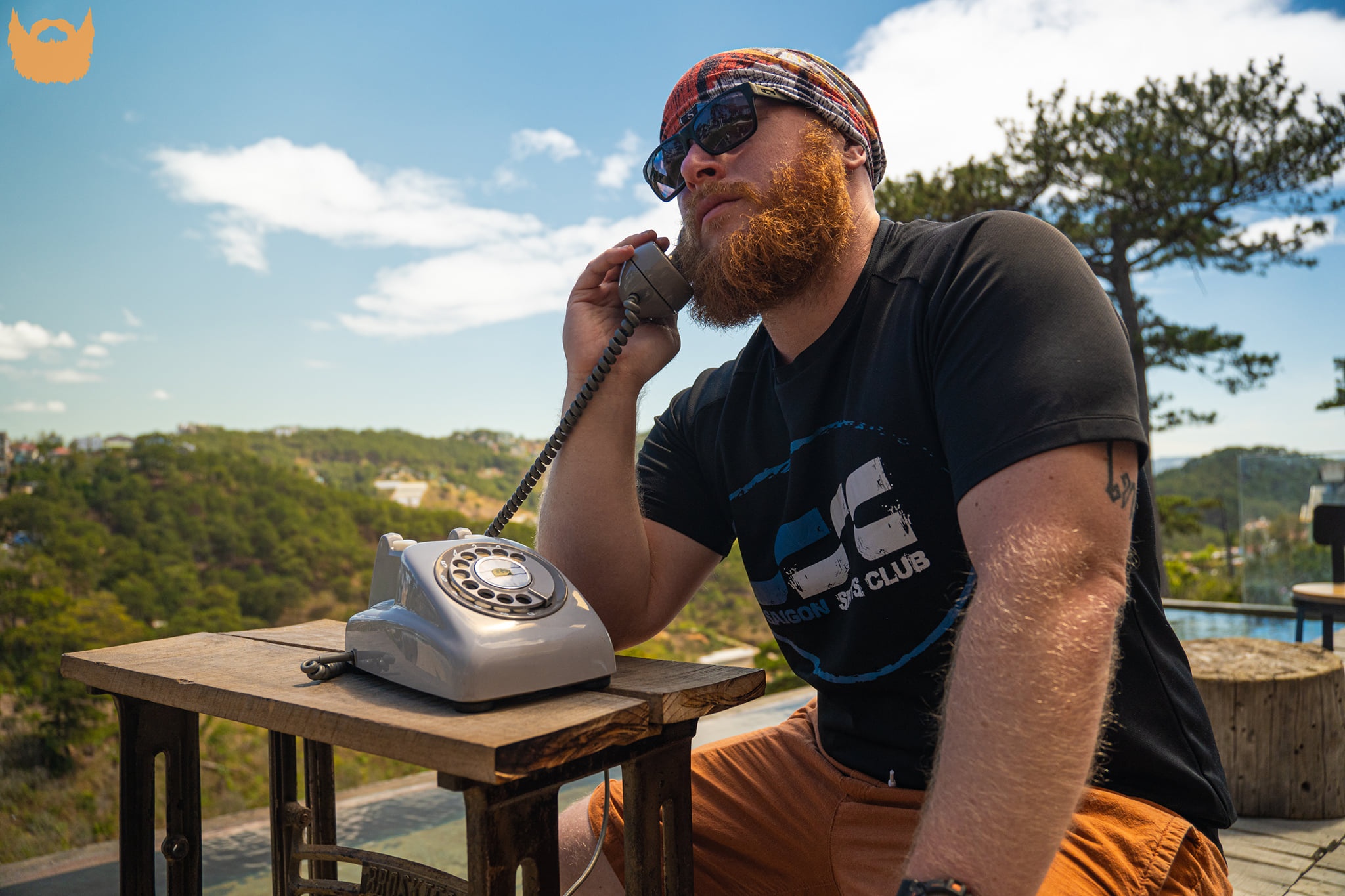 Nguoi nuoc ngoai ket o tphcm anh 4