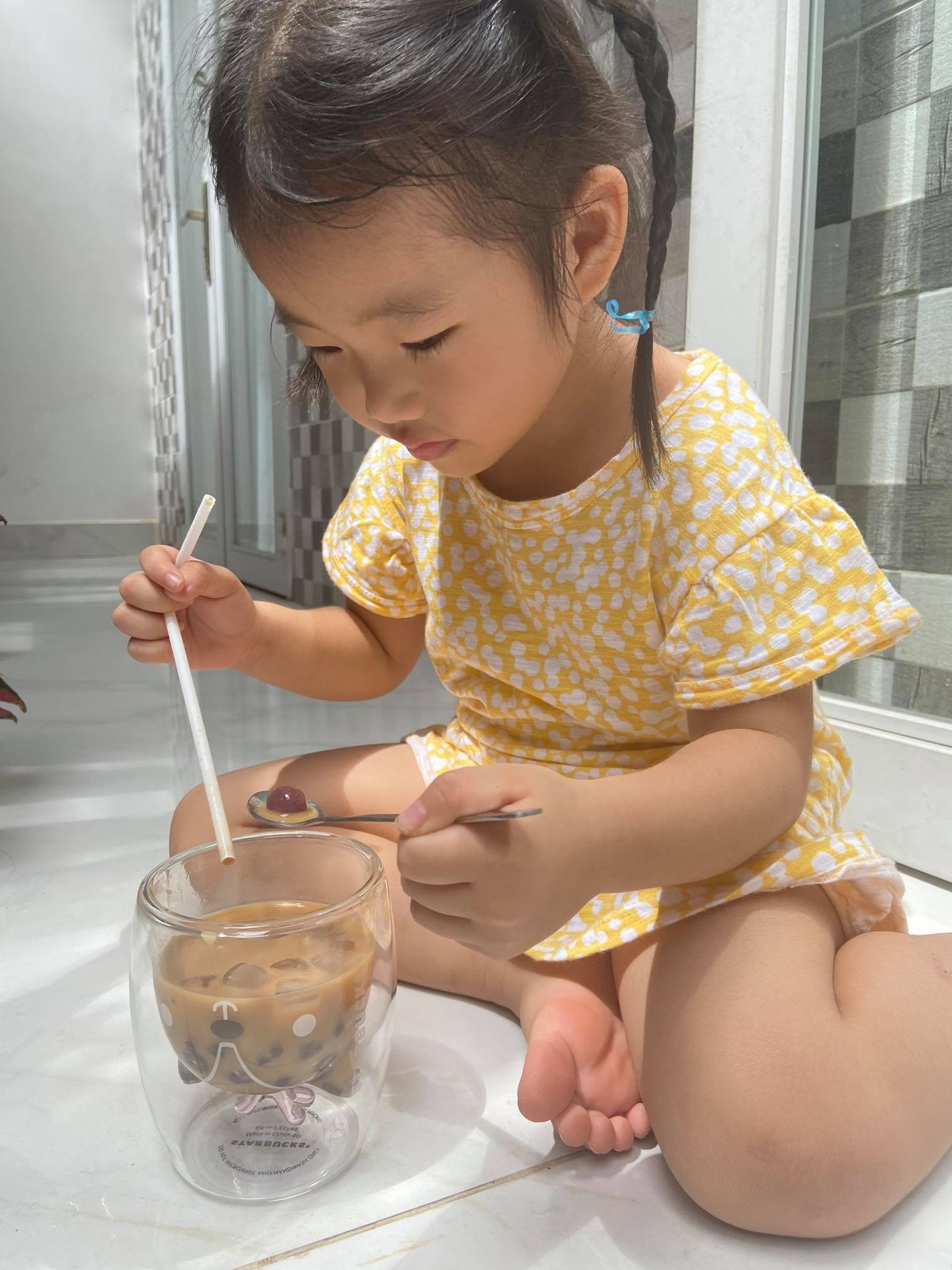 can bep mua gian cach xa hoi anh 5