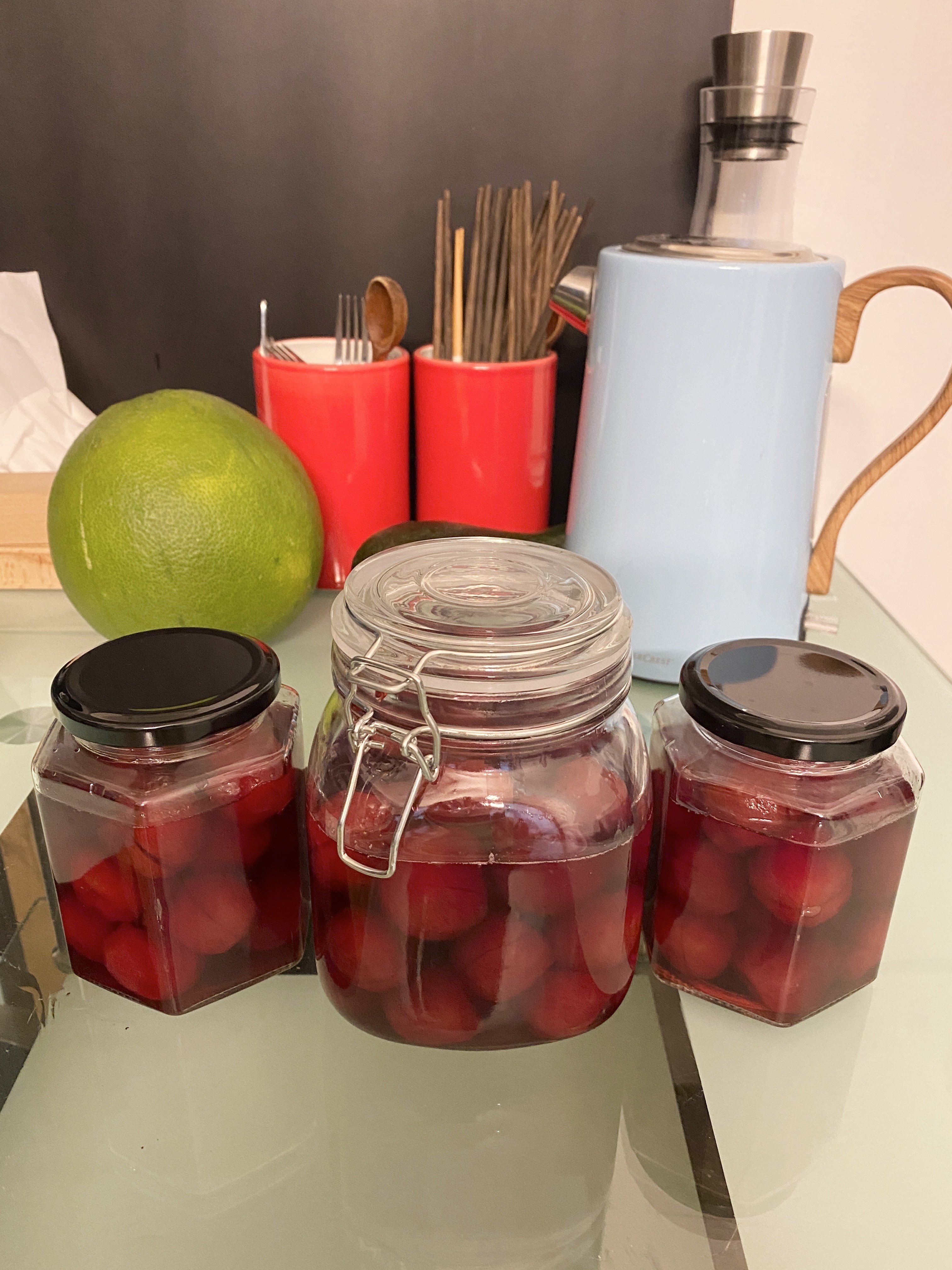 can bep mua gian cach xa hoi anh 8