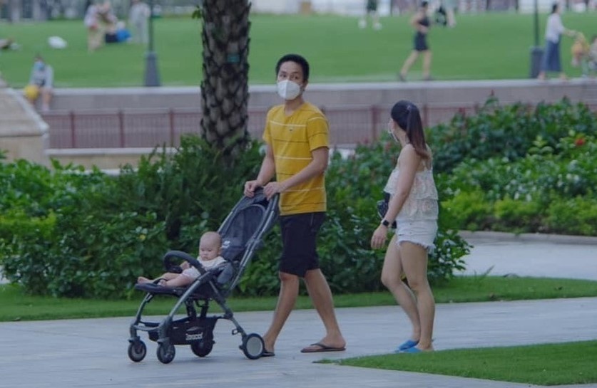 Cuoc song binh thuong moi cua cu dan cac chung cu o TP.HCM hinh anh