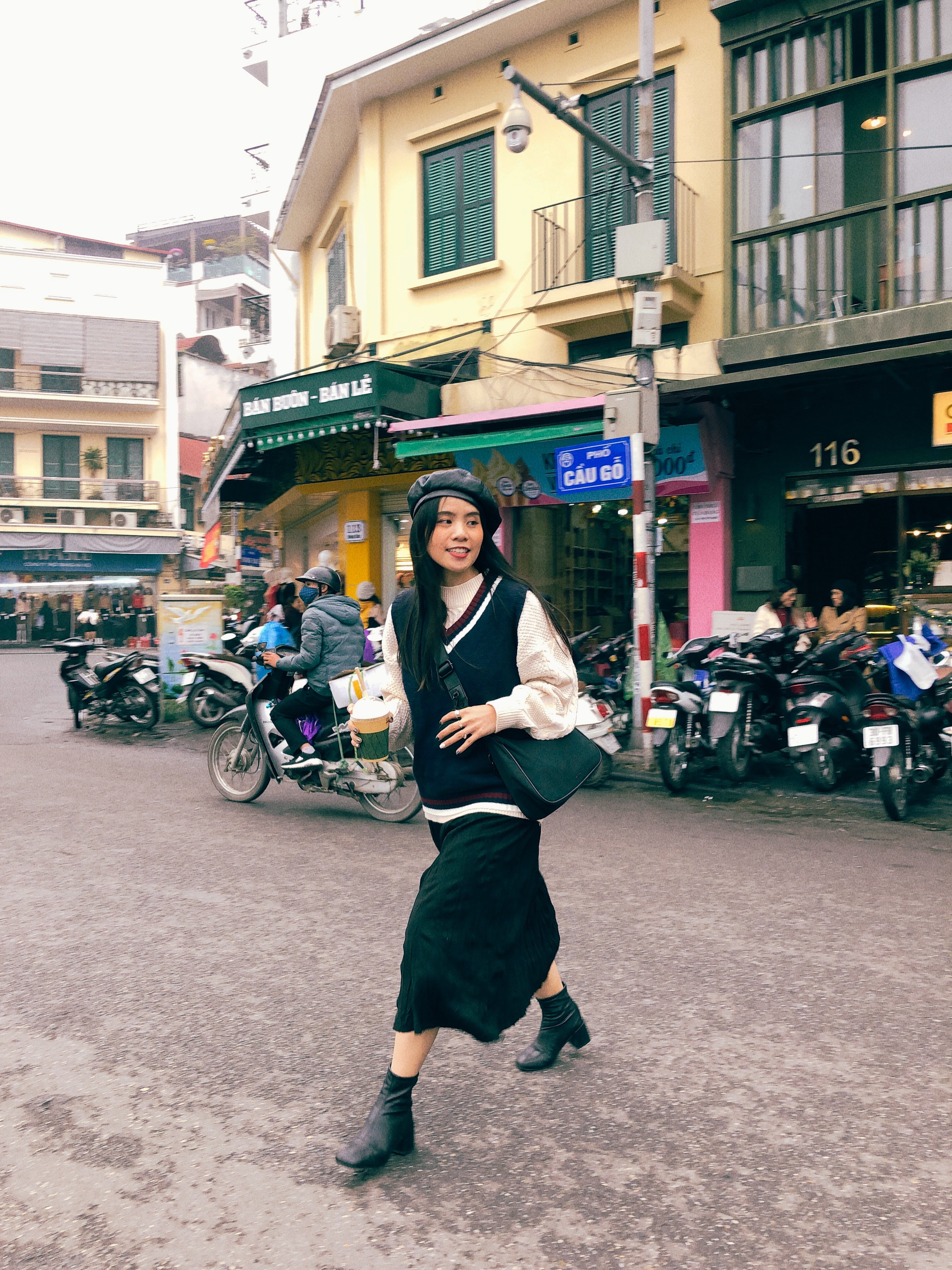 Nguoi tre TPHCM muon di du lich anh 4