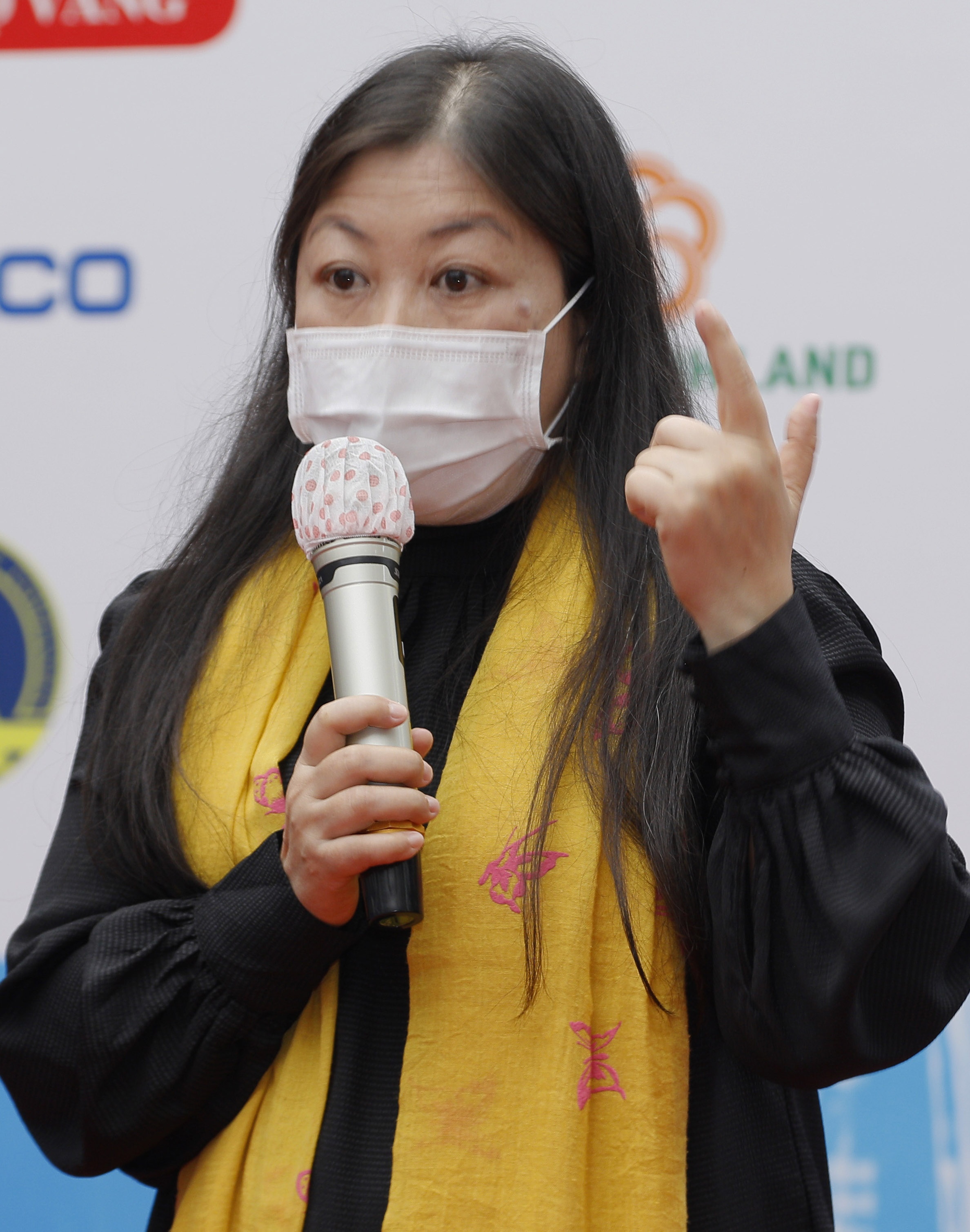 Doanh nhan Viet viet sach anh 2