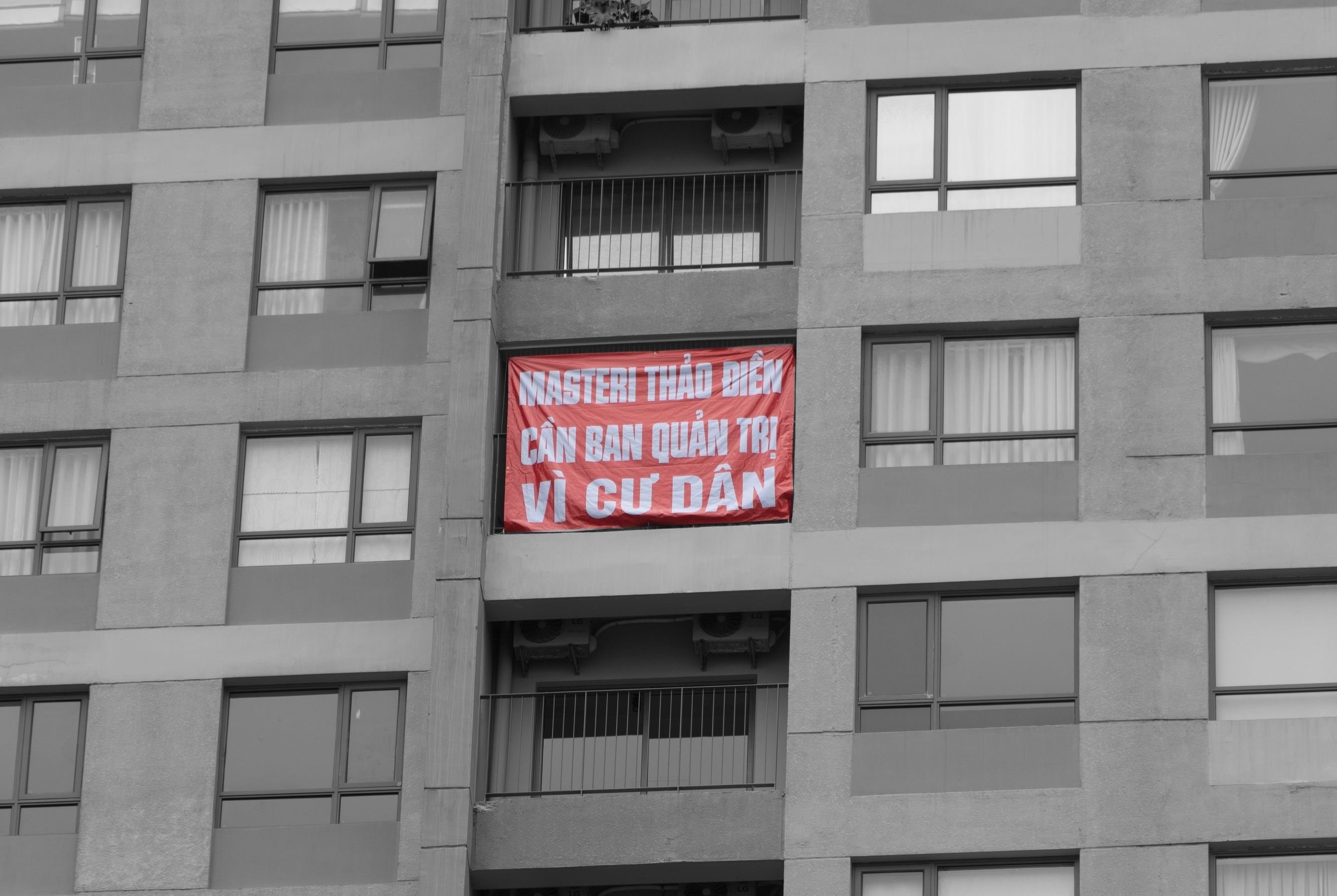 Dan chung cu o TP.HCM cang bang ron, yeu cau bau Ban quan tri moi hinh anh