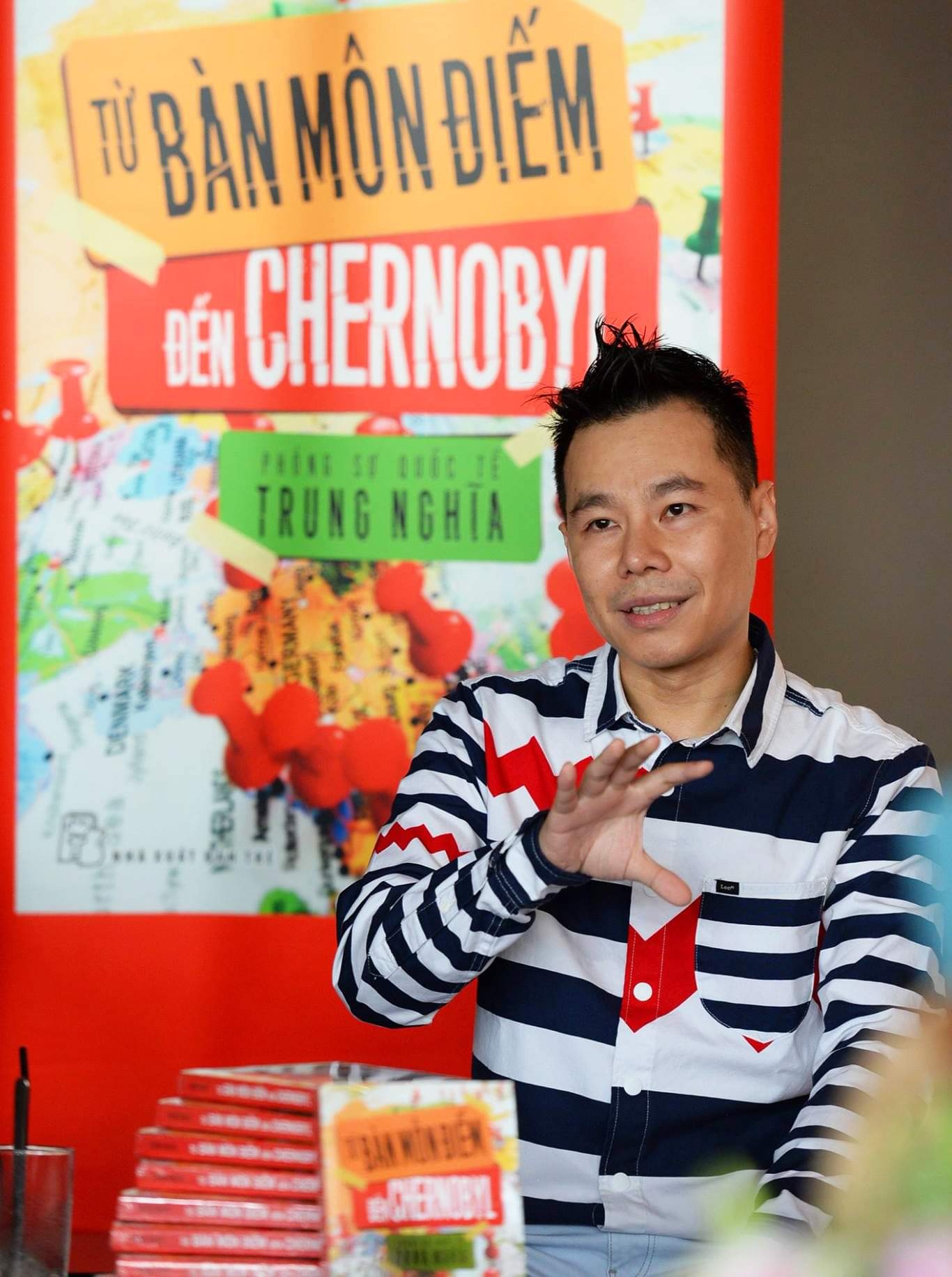 Hoi sach xuyen Viet tro lai anh 2