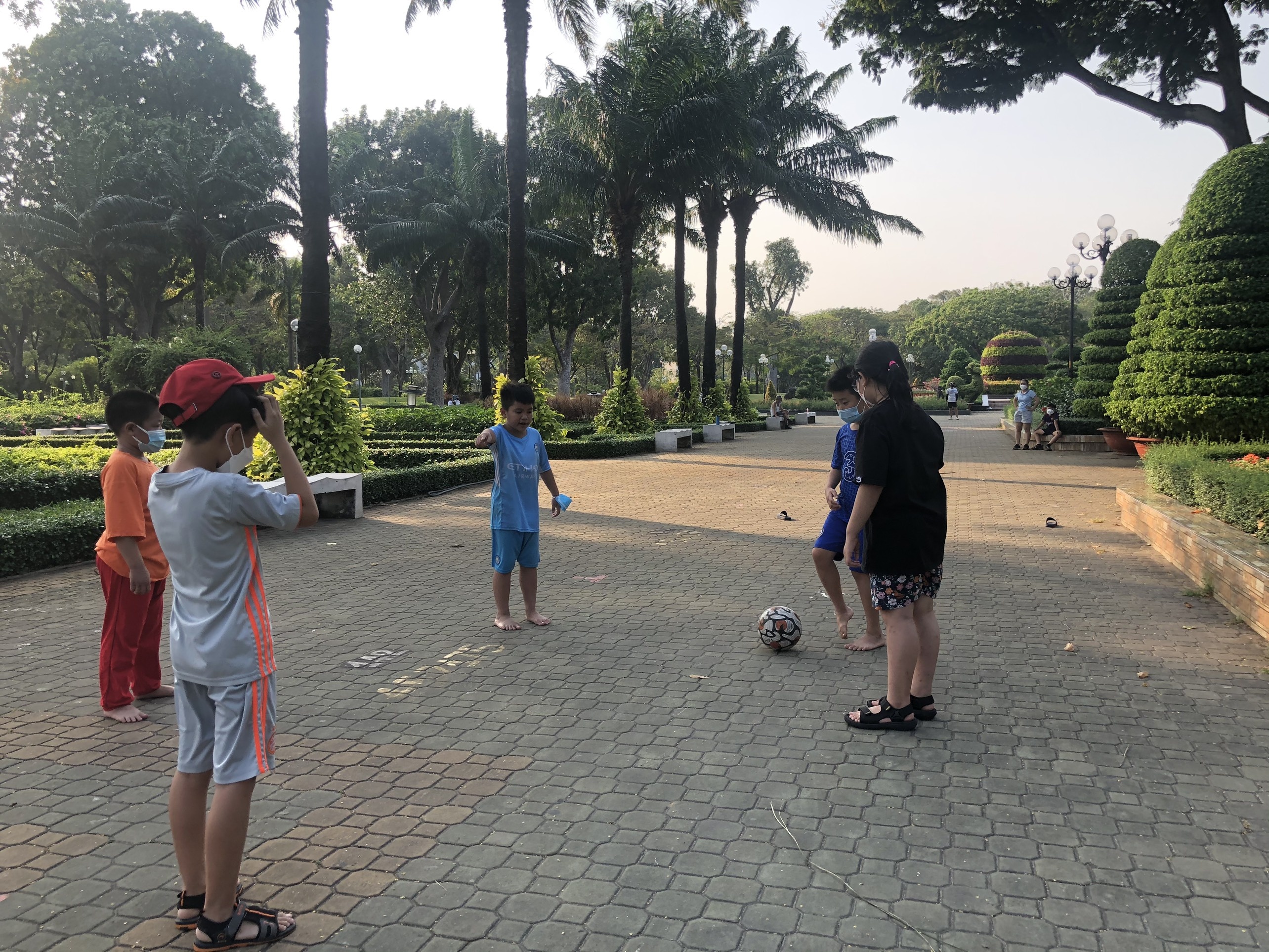 Điểm đến cuối tuần của người ở xa trung tâm thành phố ảnh 2 Diem den cuoi tuan cua nguoi o xa trung tam thanh pho anh 2