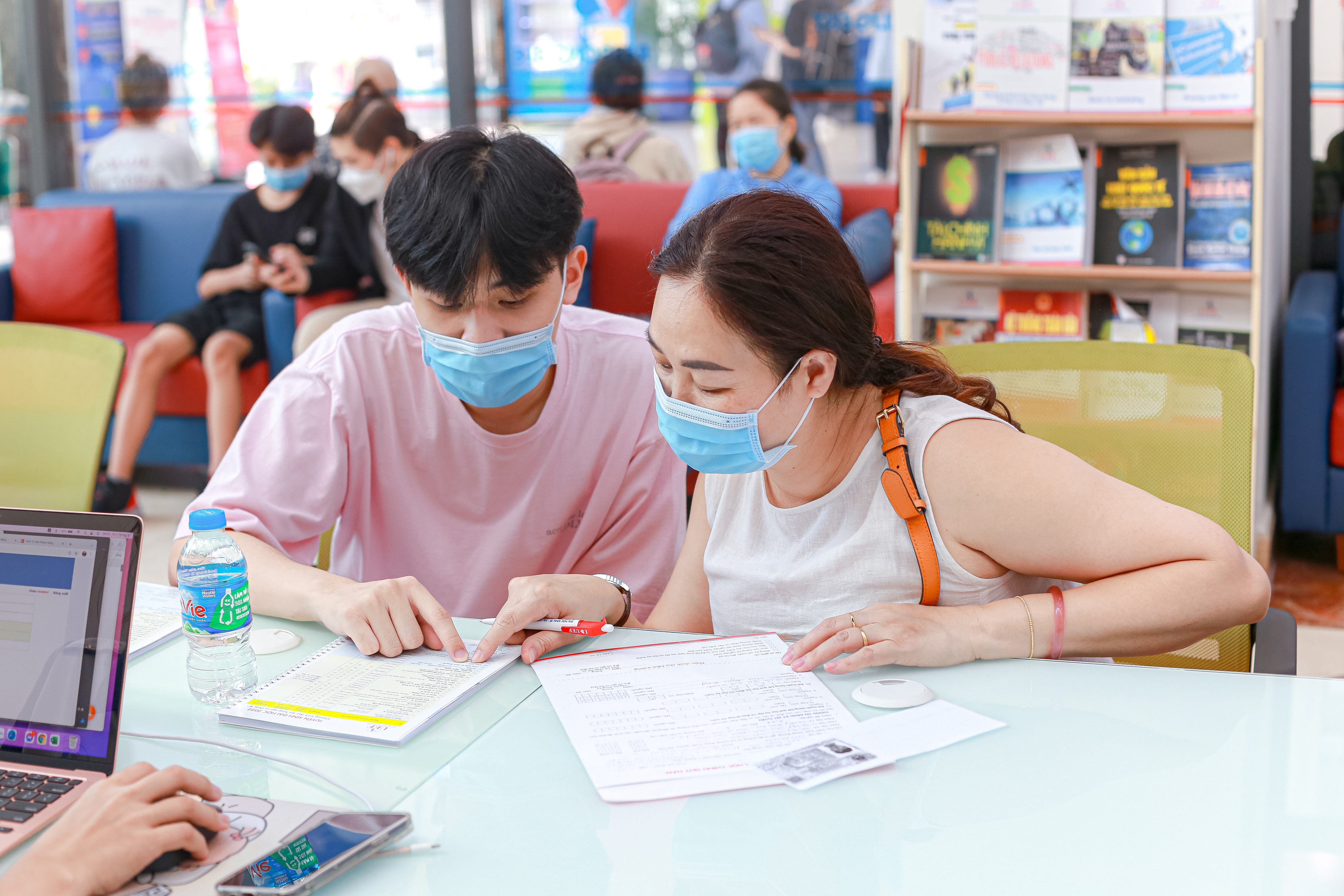 Uu the khi hoc sinh nop xet tuyen hoc ba som hinh anh