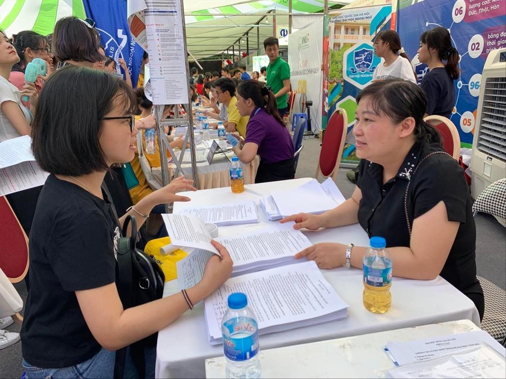 Tuyen sinh dai hoc 2022: Khong nen chay theo nganh nong hinh anh