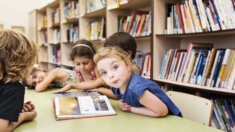 Giao duc cam xuc duoc day manh tai cac truong hoc tren the gioi hinh anh