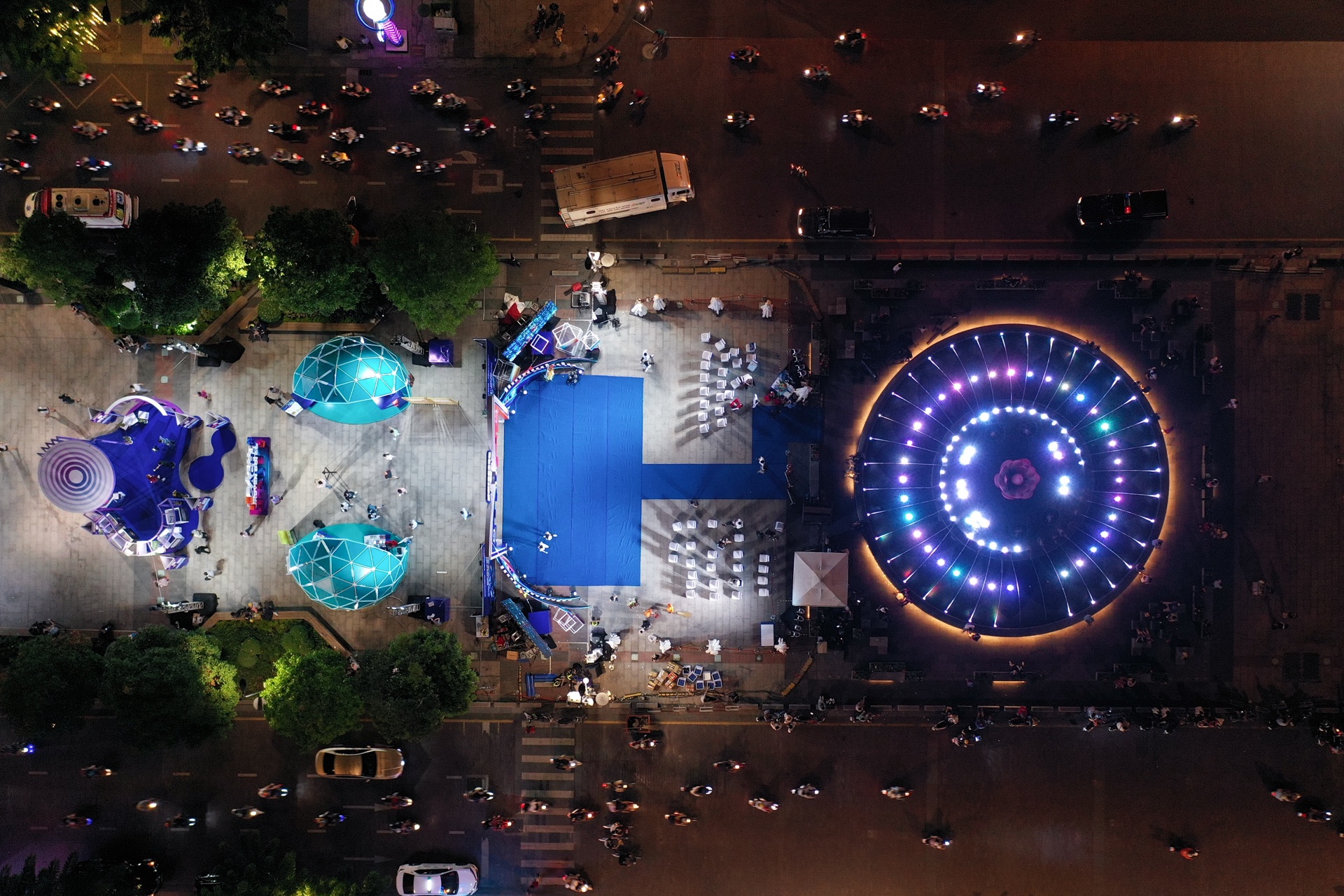 Khong gian sach so o TP.HCM hinh anh