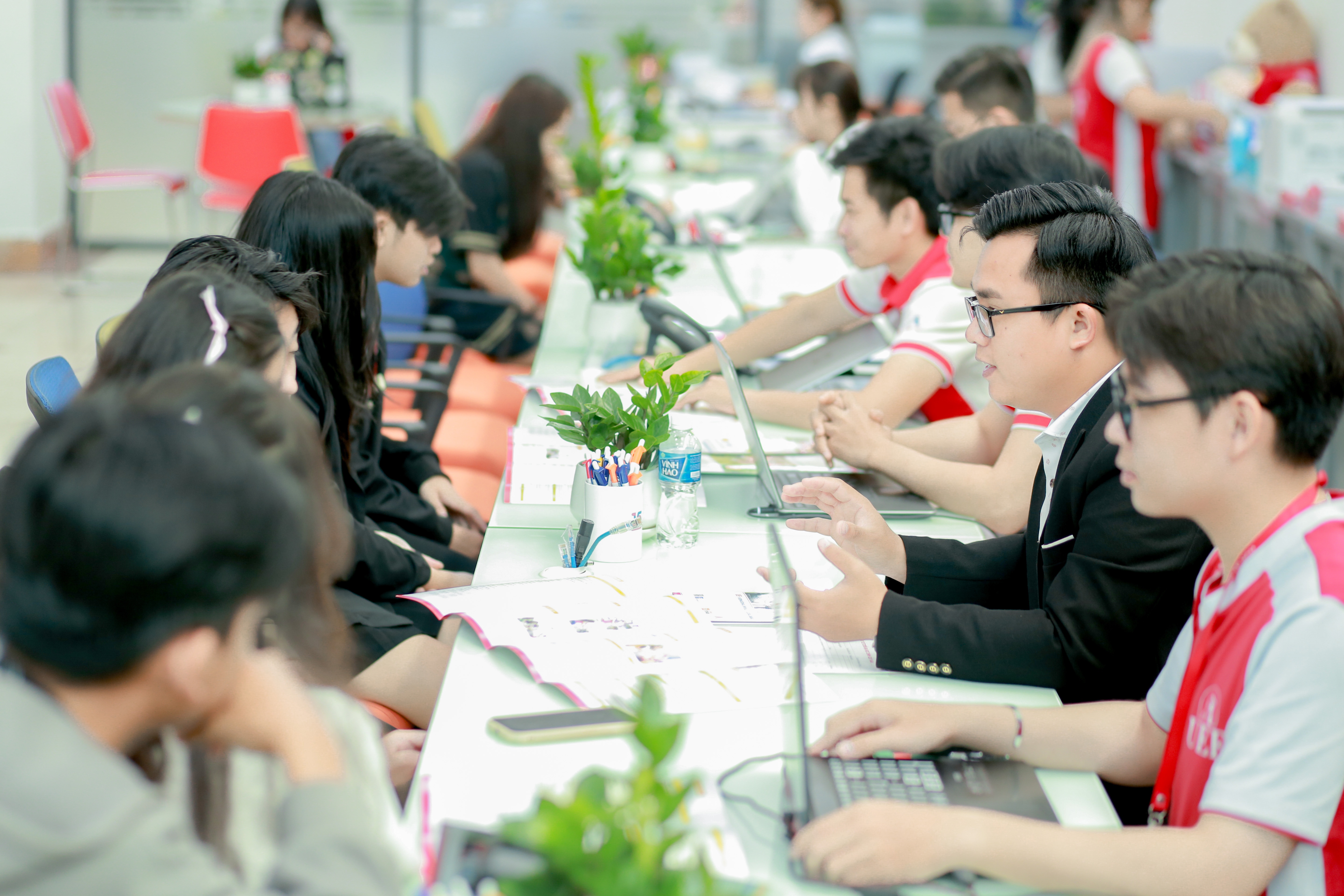 UEF tuyen sinh anh 3