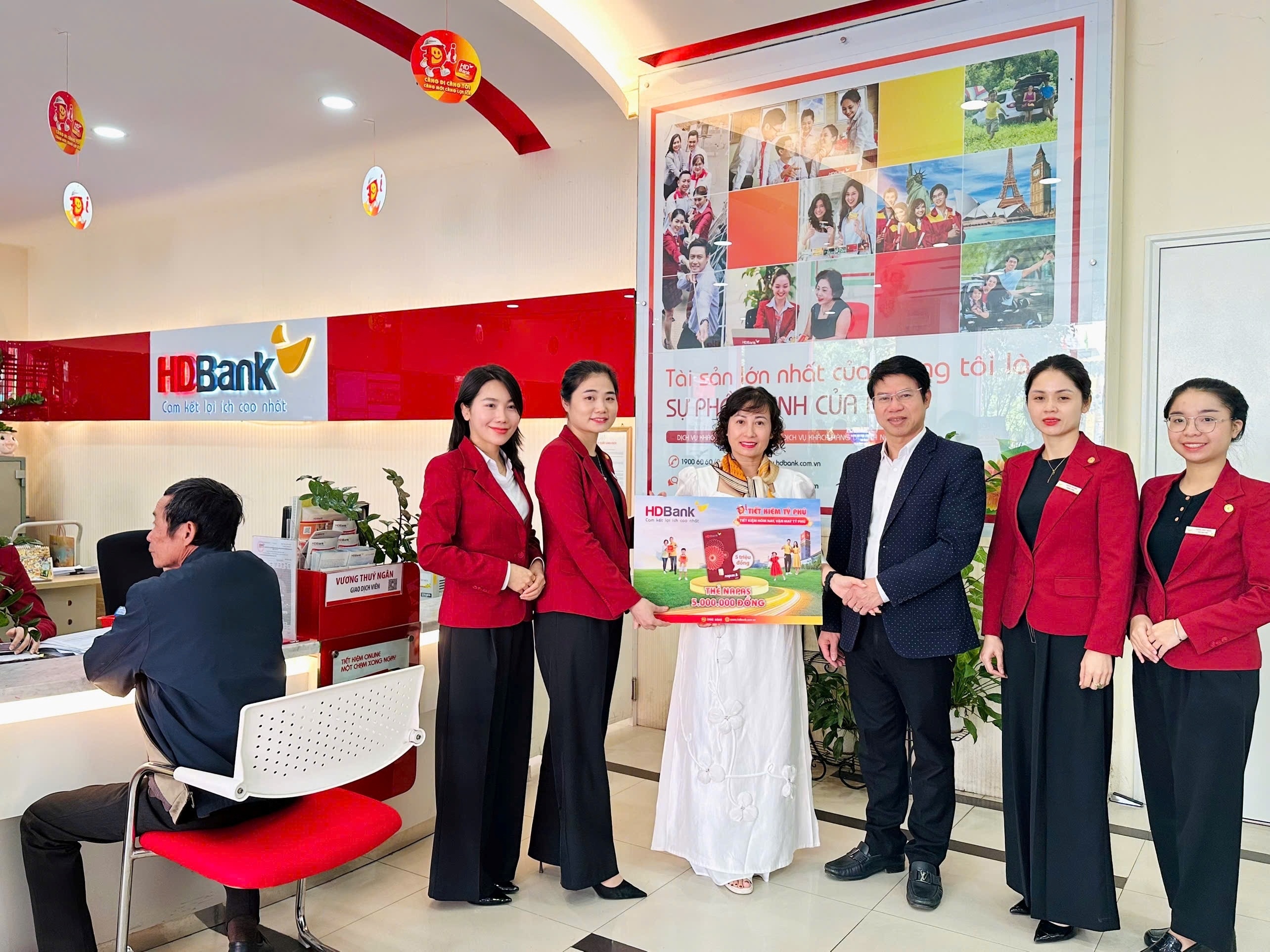 HDBank anh 3