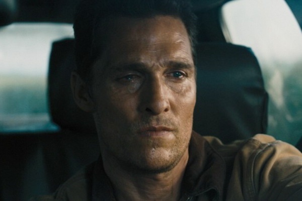 Ro tin don Matthew McConaughey ghet Anne Hathaway ra mat hinh anh