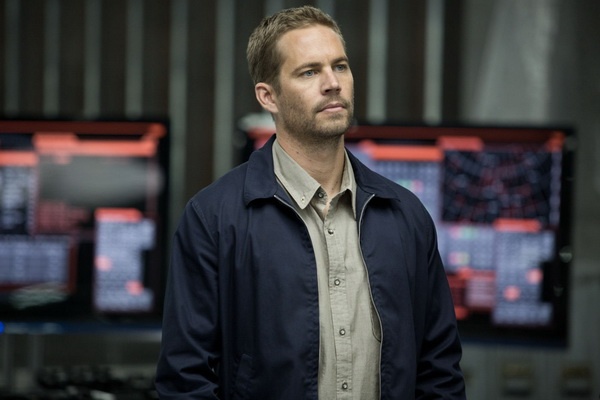 Mat Paul Walker, ‘Fast & Furious 7’ ton them 50 trieu USD hinh anh