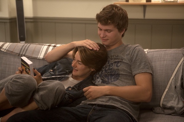 Hieu ung than ky tu mang xa hoi cua 'The Fault in Our Stars' hinh anh