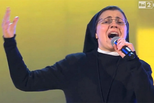 Man trinh dien 'No One' cua nu tu si Cristina Scuccia hinh anh