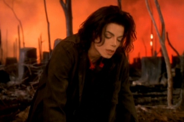 Michael Jackson - 'Earth Song' hinh anh