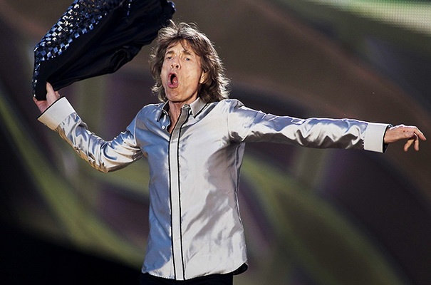 Sao nhac rock bi cho la nguyen nhan khien tuyen Y ve nuoc hinh anh