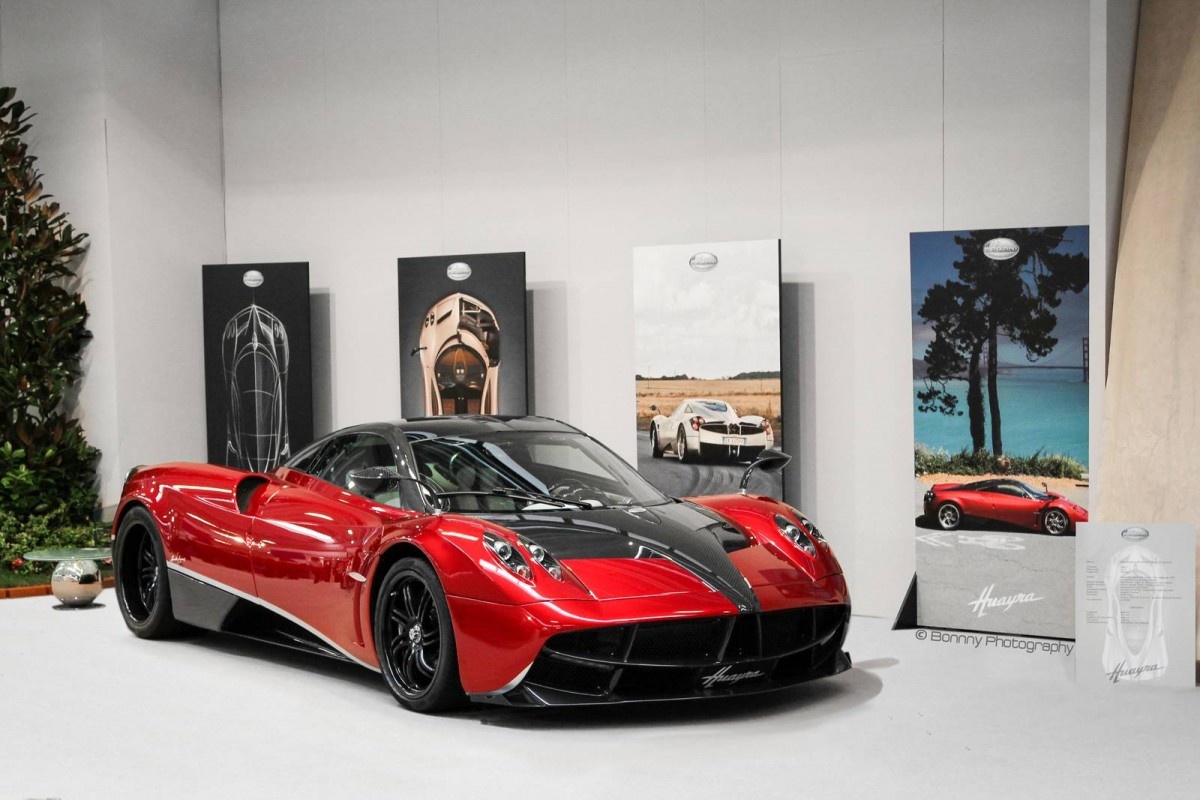 Cận cảnh chiếc Pagani Huayra.