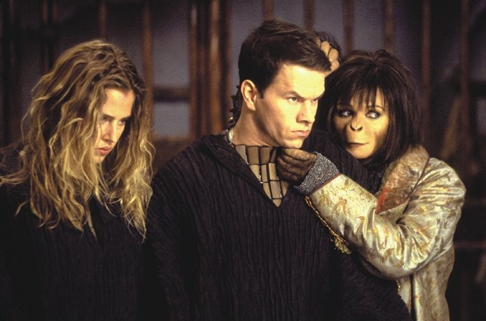 Trong khoảng thời gian 5 năm từ 1998 tới 2003, Mark Wahlberg tham gia tổng cộng 9 bộ phim, trong đó có rất nhiều tác phẩm đáng chú ý như Three Kings, The Perfect Storm, và hai bộ phim remake là The Italian Job cùng The Planet of the Apes.