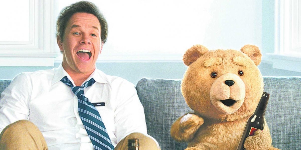 Thập niên 2010 khởi đầu không thể tốt hơn với Mark Wahlberg khi anh liên tục gây tiếng vang qua hai bộ phim hài hước là The Other Guy và Ted. Trong đó, Ted là bộ phim bị dãn nhãn R có doanh thu cao nhất từ trwocs tới nay. Chia sẻ về trước những thành công đó, tài tử cho biết: “Tôi muốn thử làm mọi thứ. Nếu đã khôn ngoan lựa chọn một điều gì đó, tôi hoàn toàn có thể làm tốt nó”.