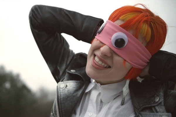 Paramore - 'Ain't It Fun' hinh anh