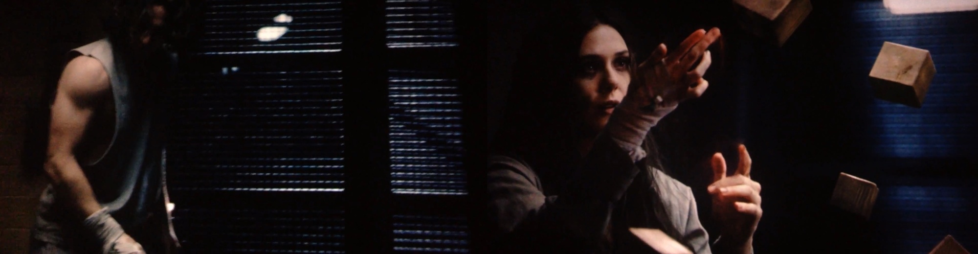 Quicksilver và Scarlet Witch xuất hiện trong Captain America: Winter Soldier (2014): Cặp song sinh nổi tiếng Scarlet Witch và Quicksilver theo nguyên tác vốn là con để của Magneto, nhưng hiện bản quyền chuyển thể của X-Men lại đang thuộc về 20th Century Fox. Chính bởi vậy, trong các phim của Marvel Studios, họ không phải là các dị nhân như nguyên tác. Lần đầu xuất hiện trong đoạn phim sau credits của The Winter Soldier, cả hai đang bị tên Baron von Strucker của tổ chức HYDRA giam giữ. Kèm theo đó, von Strucker còn tiết lộ thêm rằng: 