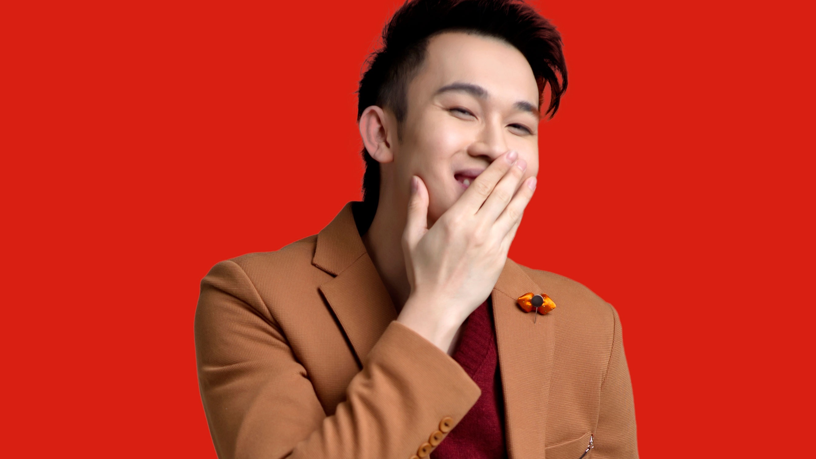  Đi hát xong là Dương Triệu Vũ mang tiền ngay cho mẹ