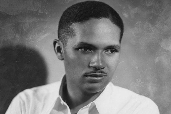 Todd Duncan - 'Unchained Melody' hinh anh