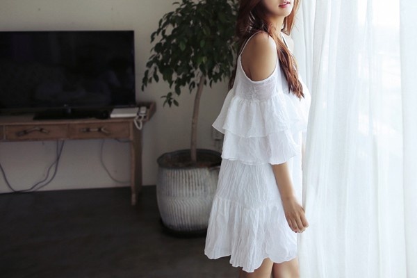 Dao pho bay bong, cuon hut voi 15 mau vay lien goi cam hinh anh