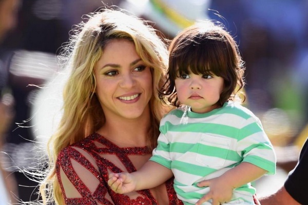 Bao chi Colombia ro tin Shakira ‘dinh bau’ hinh anh