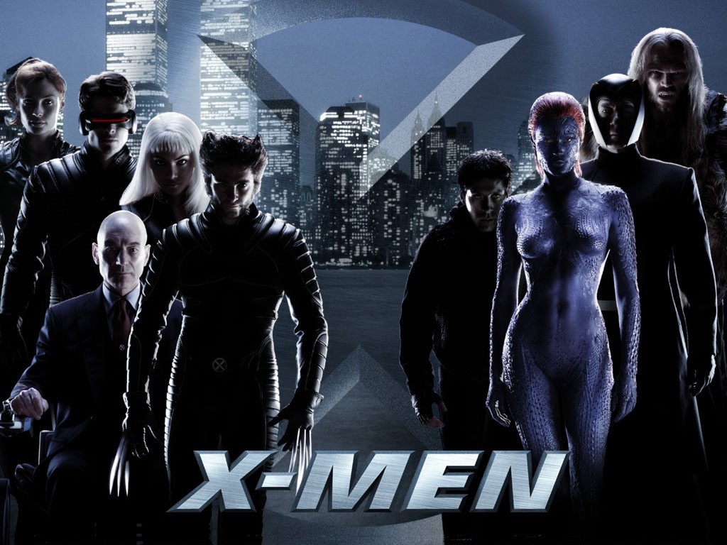 X-Men (2000): Nhờ nguyên liệu truyện tranh dồi dào mà nhà làm phim Bryan Singer có thể thoải mái lựa chọn thành viên cho hai nhóm dị nhân đầu tiên trên màn ảnh rộng. Phe chính diện của Giáo sư X có Wolverine, Jean Grey, Cyclops, Storm, Rogue và Iceman. Còn ở phía bên kia chiến tuyến, Magneto tập hợp được Sabretooth, Toad và Mystique. Chỉ ngần ấy nhân vật dị nhân thôi cũng đủ tạo ra một cuộc chiến kinh thiên động địa trên tượng Nữ thần Tự do và khiến cho loài người phải khiếp đảm. Càng tới các bộ phim về sau, quy mô của hai nhóm nhân vật dị nhân kể trên lại càng được mở rộng, tạo ra sức hút khổng lồ tại các phòng vé trên toàn cầu. 