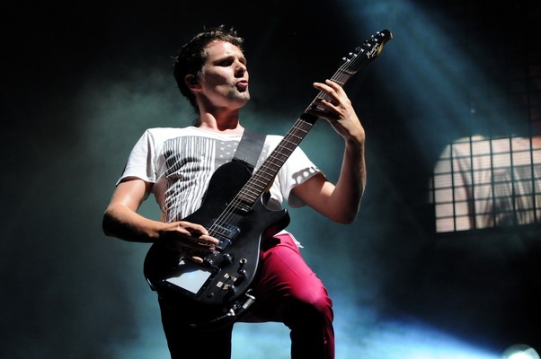 Truong nhom cua Muse he lo ve album moi hinh anh