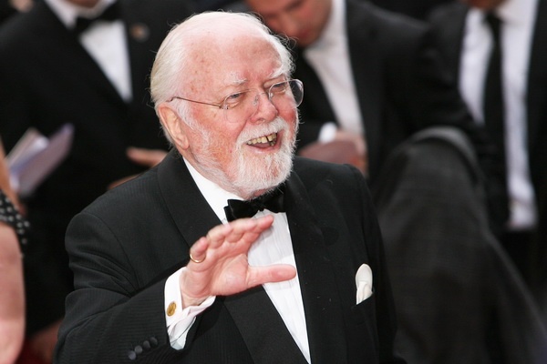 Tai tu 'Cong vien ky Jura' qua doi hinh anh