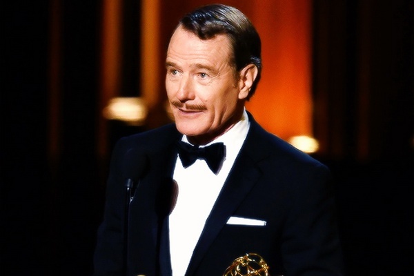 Julia Roberts cong bo giai 'Nam dien vien chinh xuat sac nhat the loai chinh kich' hinh anh