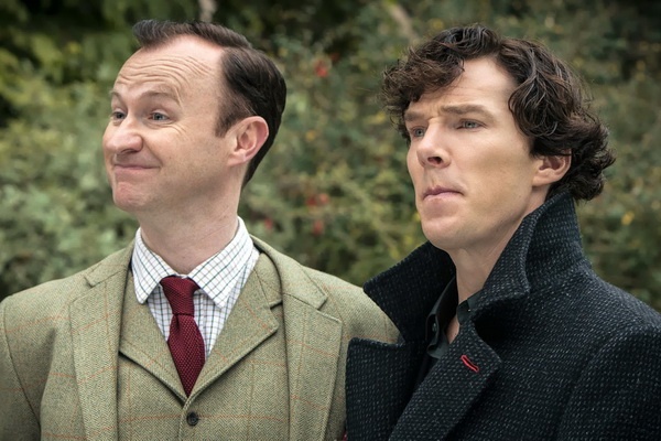 Truyen thong Anh dua ‘Sherlock’ len may sau Emmy 2014 hinh anh