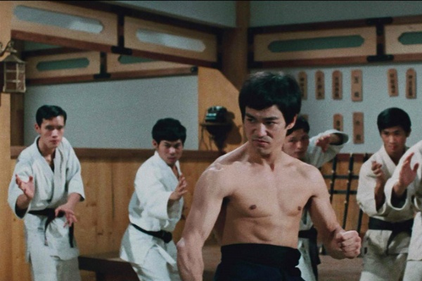 Ly Tieu Long dai chien vo duong Nhat Ban - 'Tinh Vo Mon' (1972) hinh anh