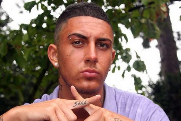 George Gerasimou goi giam khao la 'cho ma' (X Factor 2011) hinh anh