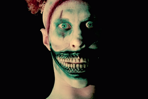 Nhung nhan vat co that dang sau phim kinh di ‘Freak Show’ hinh anh
