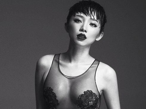 Nhung trang phuc 'mac nhu khong' cua my nhan Viet hinh anh