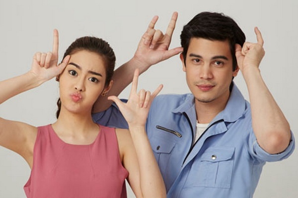 Xuong phim ‘Tinh nguoi duyen ma’ lai gay sot phong ve Thai hinh anh