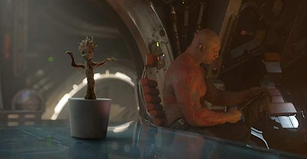 Groot be bong nhay mua trong 'Guardians of the Galaxy' hinh anh