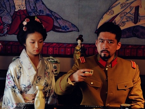 Những vai diễn Hirotaka Tsukagoshi đảm nhiệm thường có kết cục là bị bắn chết.