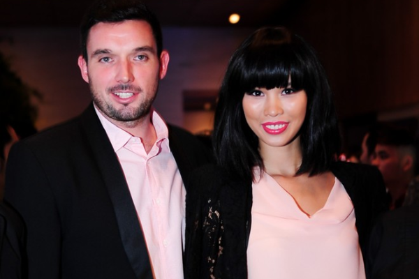 Ha Anh yeu ban trai Tay ngay lan hen dau tien hinh anh